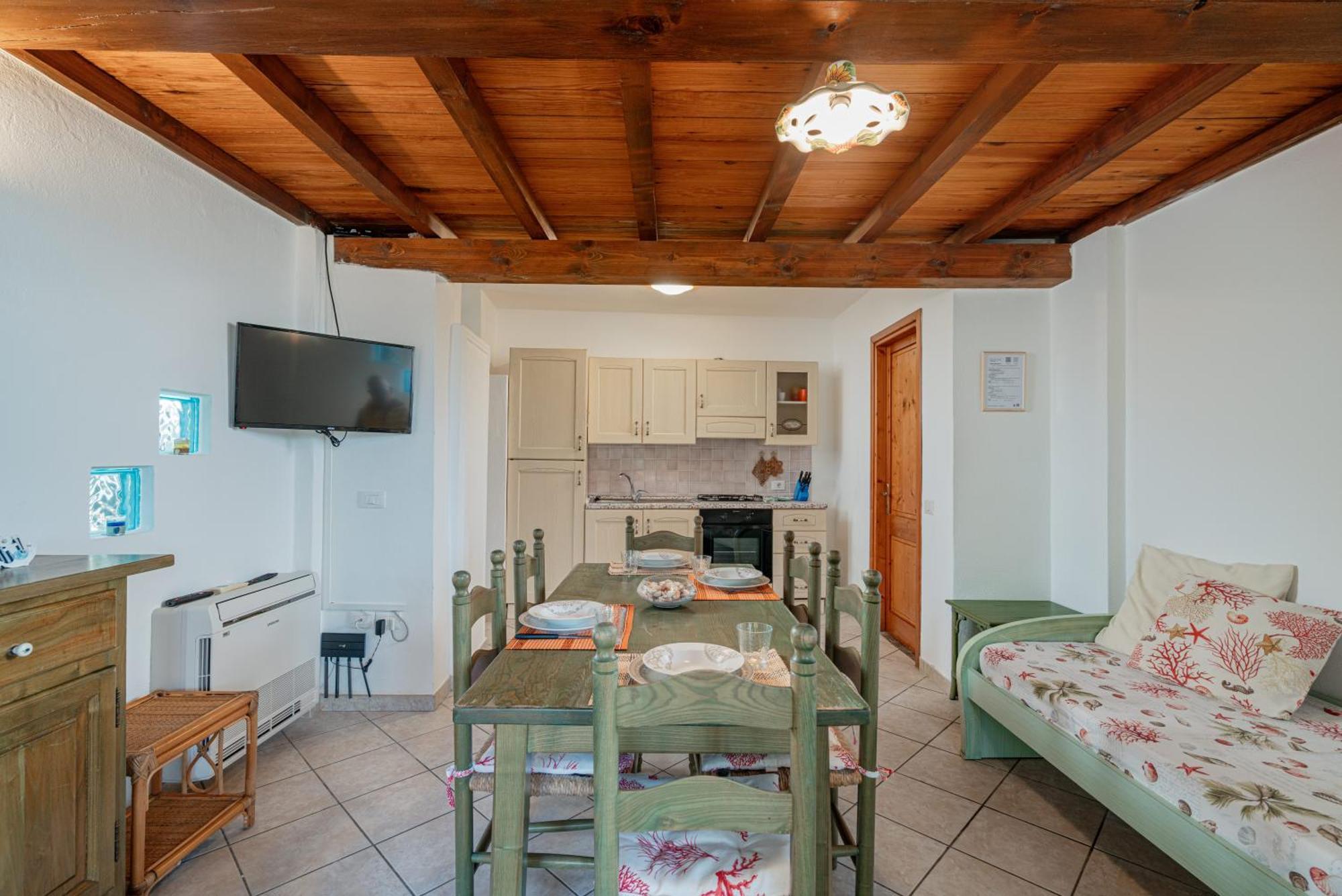 Casa Donatella, In Riva Al Mare! Villa Cala Liberotto Dış mekan fotoğraf