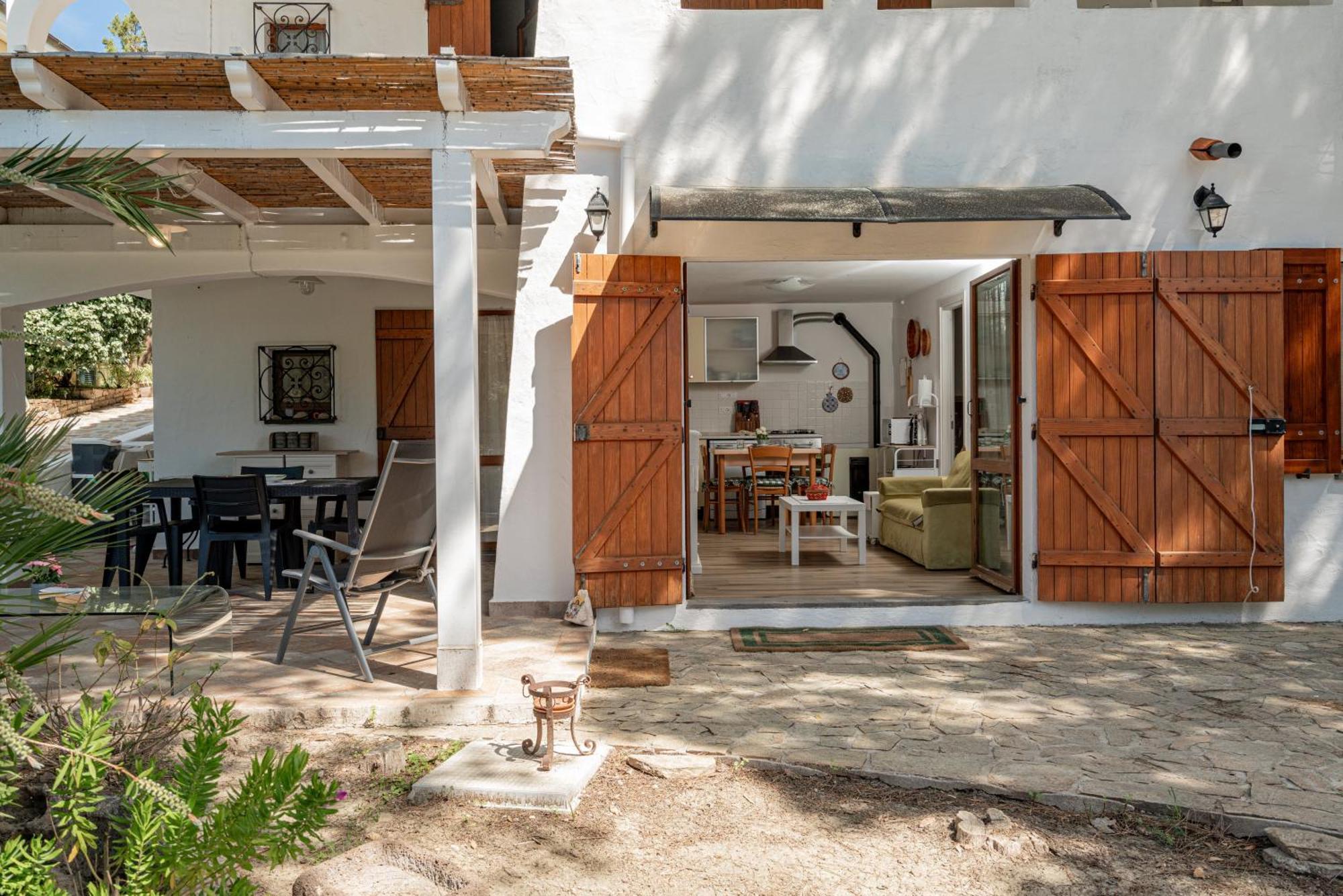 Casa Donatella, In Riva Al Mare! Villa Cala Liberotto Dış mekan fotoğraf