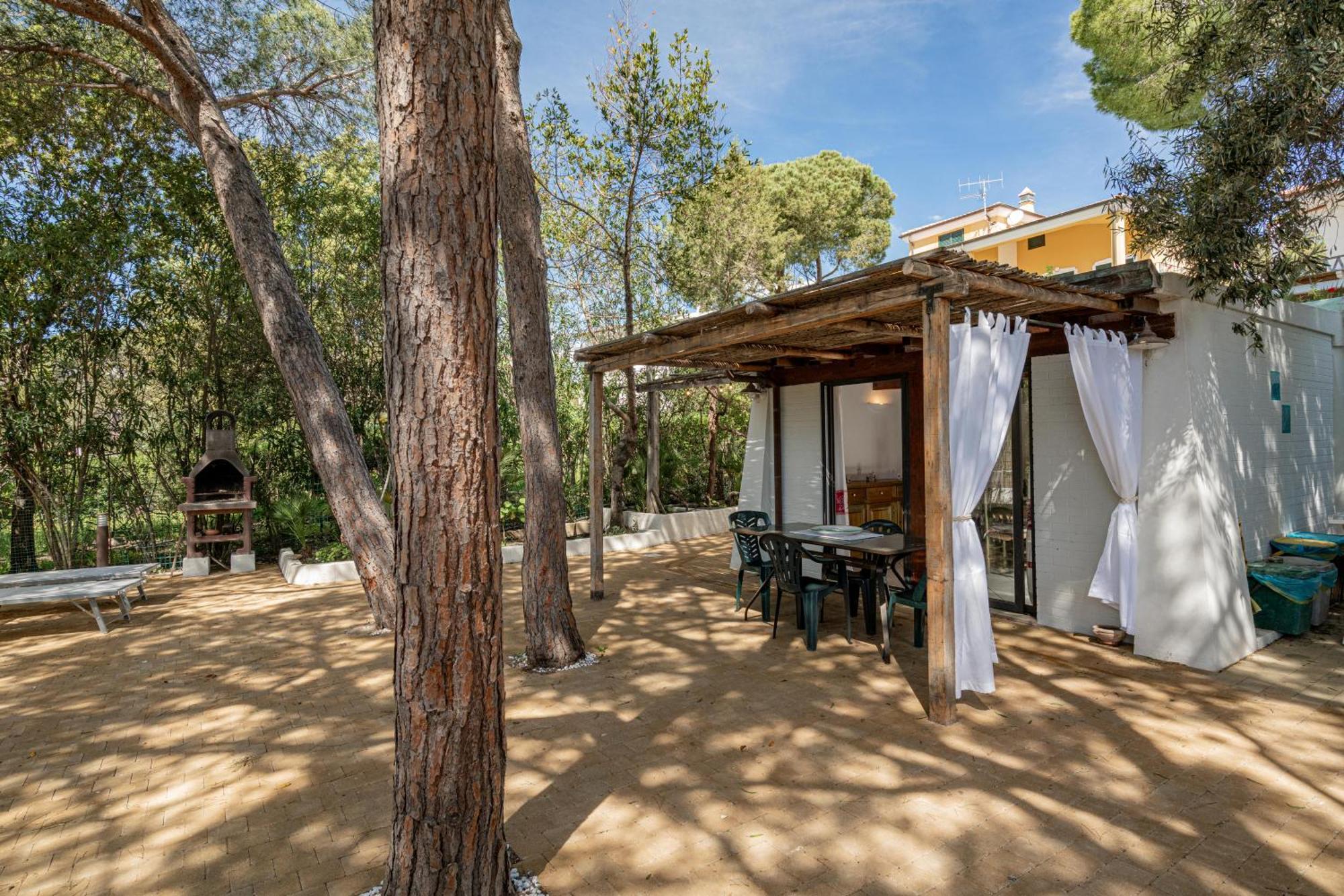 Casa Donatella, In Riva Al Mare! Villa Cala Liberotto Dış mekan fotoğraf