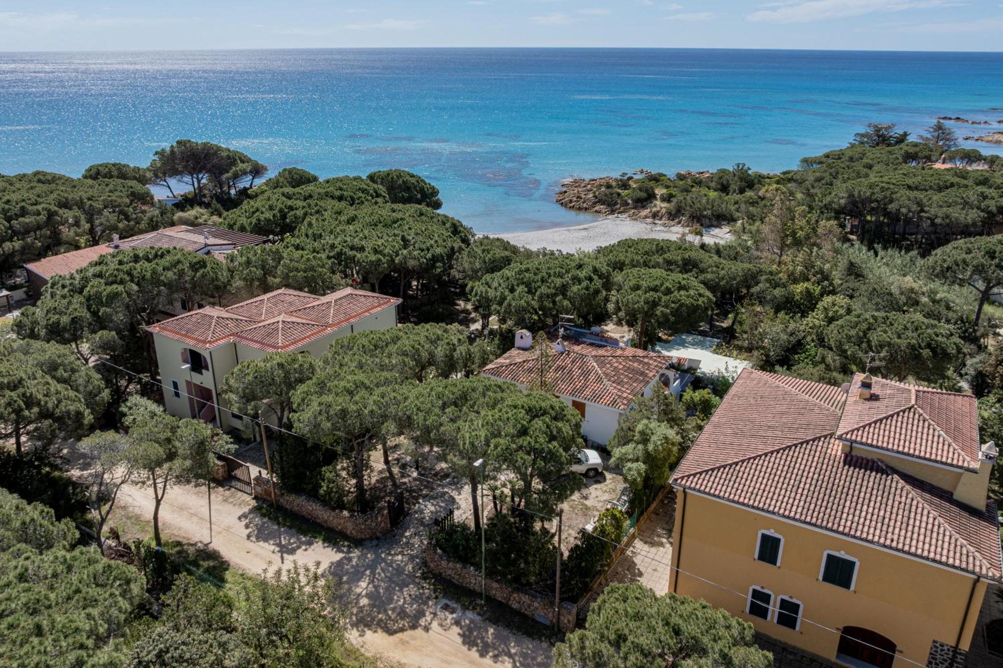 Casa Donatella, In Riva Al Mare! Villa Cala Liberotto Dış mekan fotoğraf